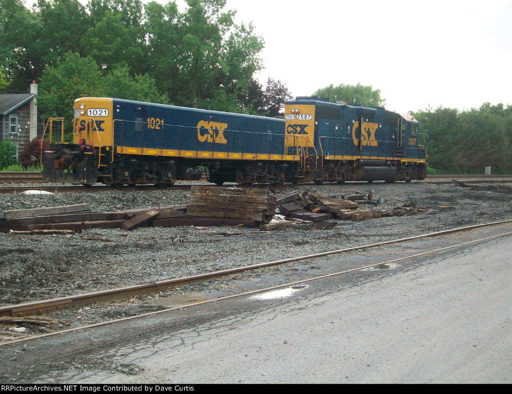 CSX 1021